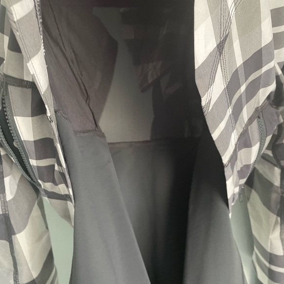 Lululemon Foxy Plaid Sidewalk Grey Fall Jacket. Sz12 - Picture 7 of 10